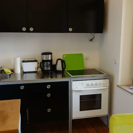 Apartment Altbauwohung In Dusseldorf-flingern Dusseldorf