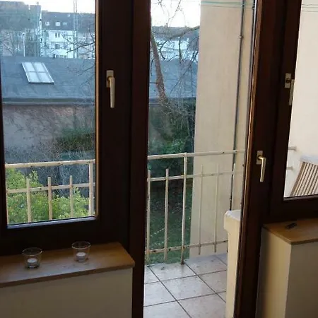 Altbauwohung In Dusseldorf-flingern Apartment